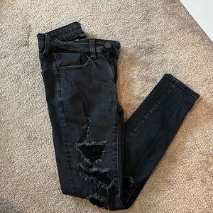 Black ripped skinny jeans - Size 00